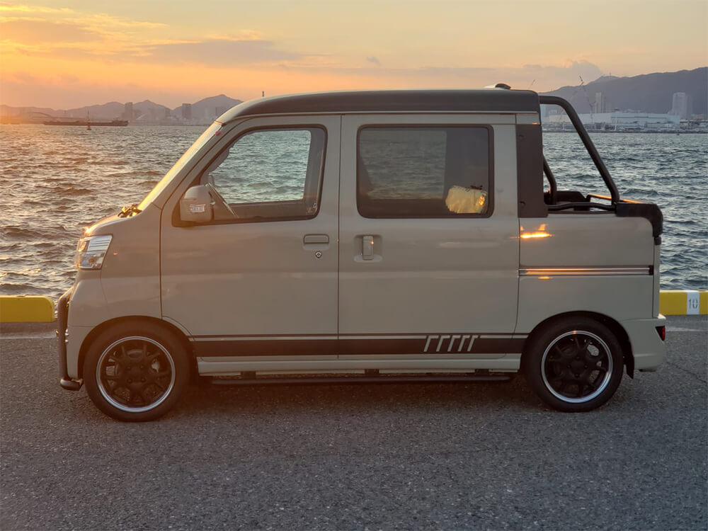 2021 Daihatsu Deck Van add image thumbnail